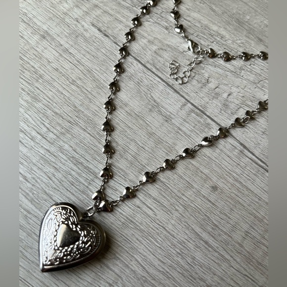 Jewelry - Heart Locket Necklace